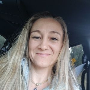 Meet your Posher, Leela